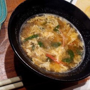 チンゲン菜とカニカマのスープ
